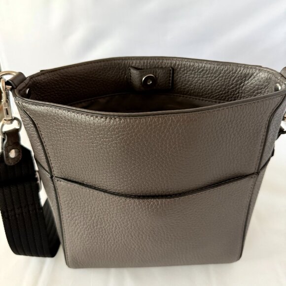 Ampersand As Apostrophe Grey Pebbled Leather Crossbody Bag Minimalist Design - Picture 7 of 11